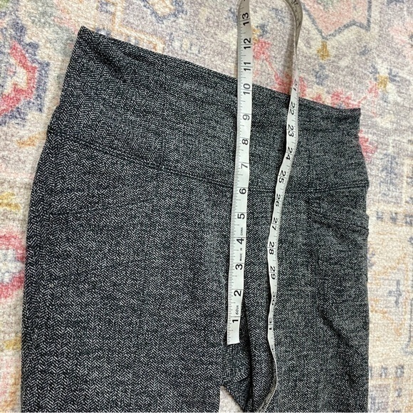 Athleta XS Gray Herringbone Tights Leggings with Pockets Athleisure Casual - Picture 13 of 14